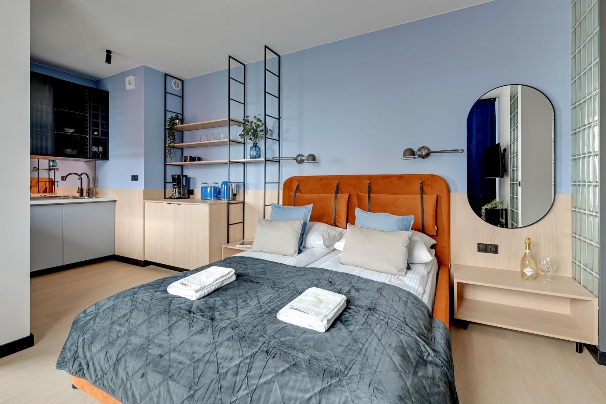 Grand Apartments - Doki Living & Foodhall Gdańsk Eksteriør bilde