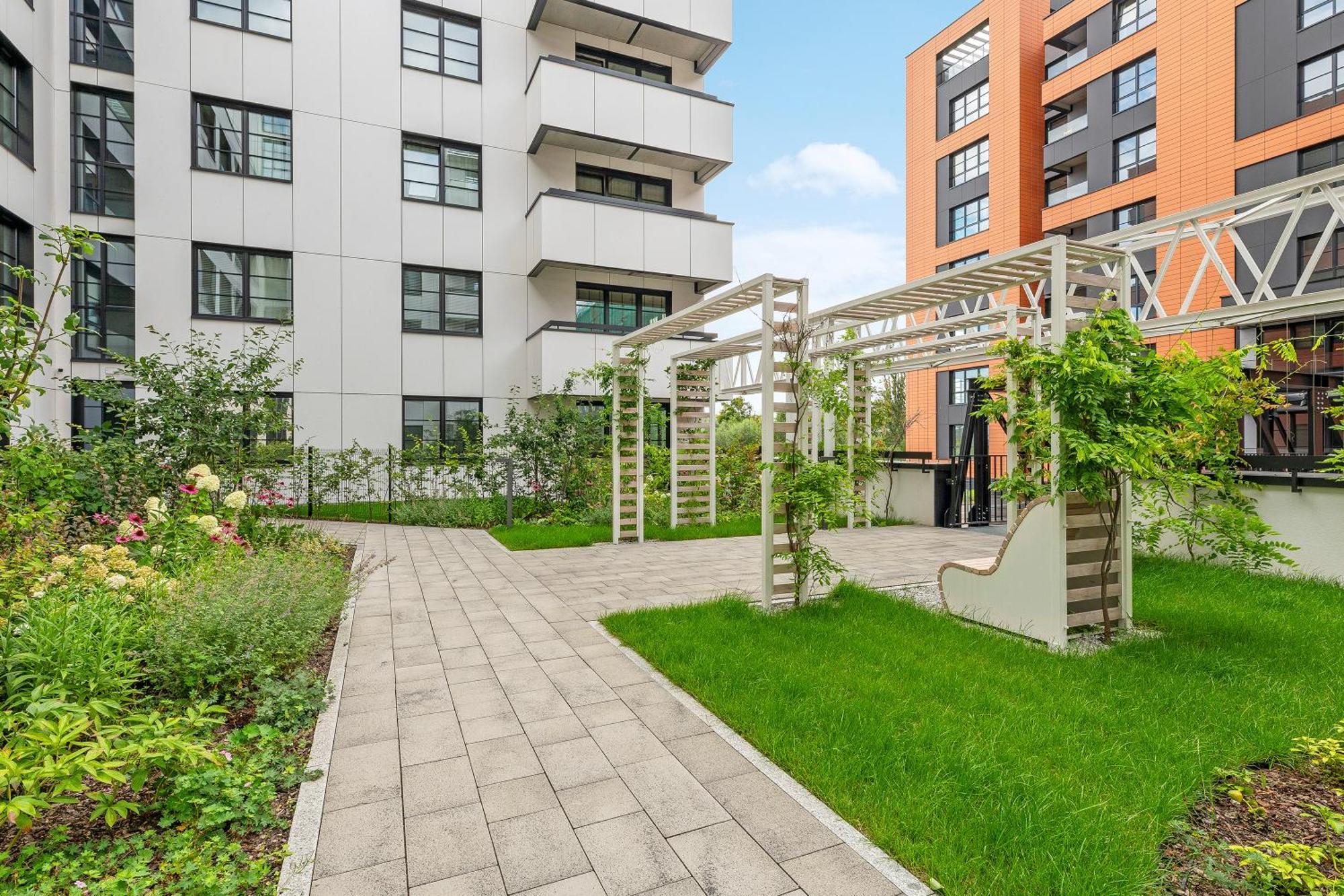 Grand Apartments - Doki Living & Foodhall Gdańsk Eksteriør bilde