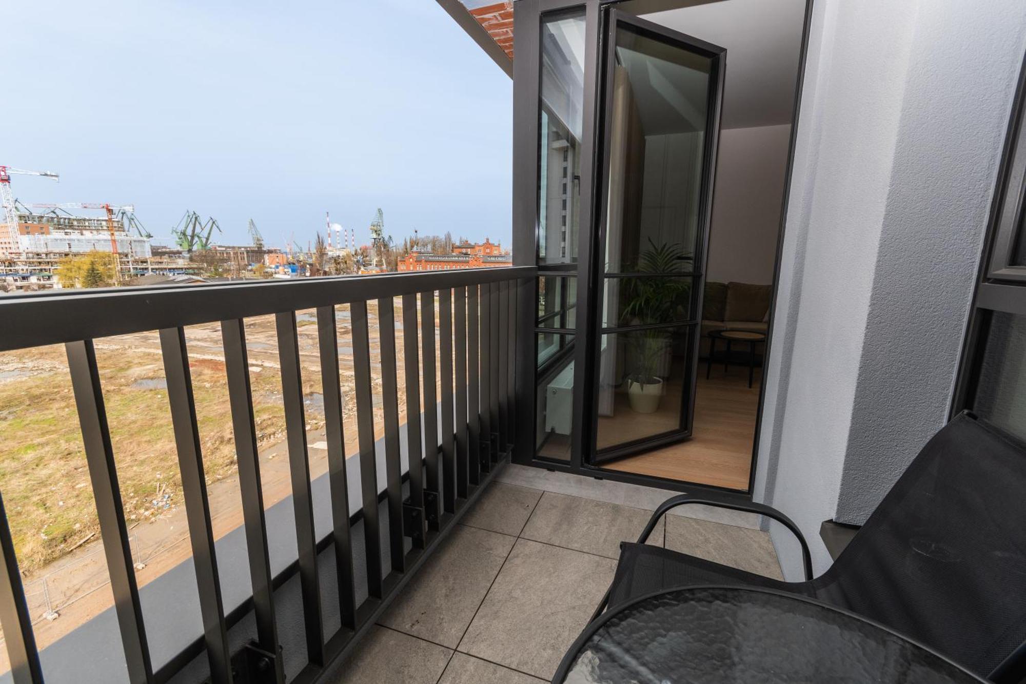 Grand Apartments - Doki Living & Foodhall Gdańsk Eksteriør bilde