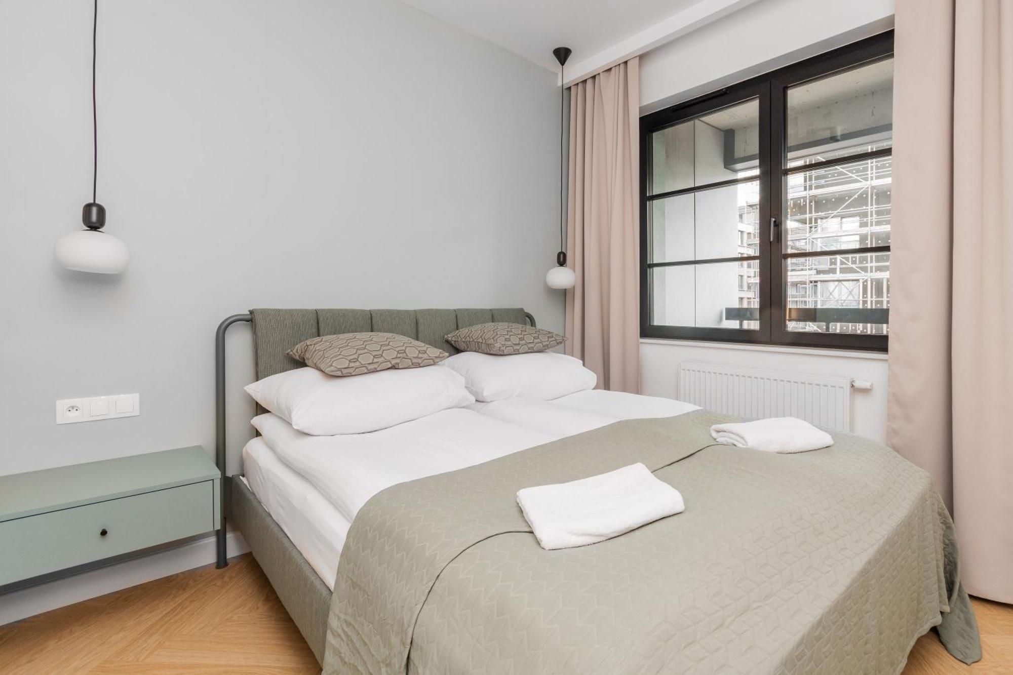 Grand Apartments - Doki Living & Foodhall Gdańsk Eksteriør bilde